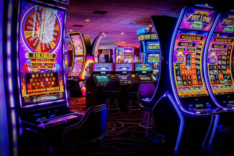 Exploring the Fun World of King88 and Situs King Slot Gacor
