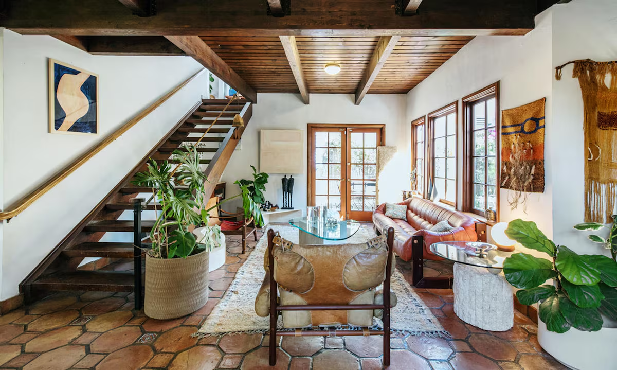 airbnb victoria